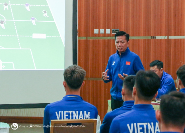 CHÍNH THỨC: Tân binh bị loại khỏi đội hình U23 Việt Nam dự giải châu Á - Ảnh 2.