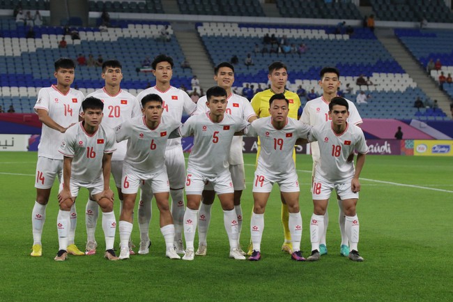 Ngọc Thắng sai đã có Vĩ Hào sửa, U23 Việt Nam thắng nhọc Kuwait trong ngày ra quân giải châu Á - Ảnh 6.