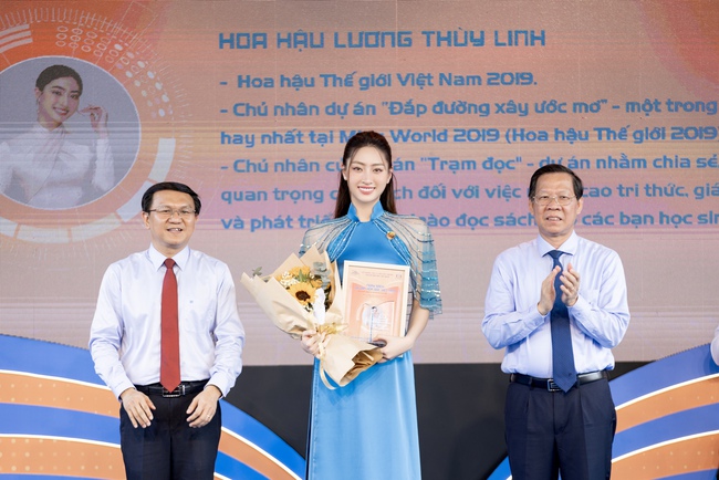 Lương Thùy Linh trở thành Đại sứ văn hóa đọc TP.HCM  - Ảnh 2.