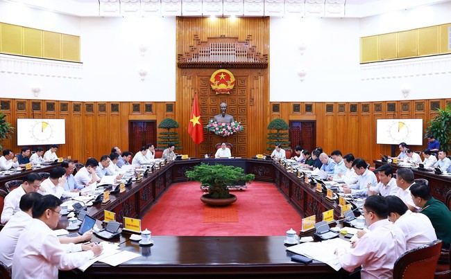 Thủ tướng Phạm Minh Chính: Không để thiếu điện trong bất cứ trường hợp nào - Ảnh 1.