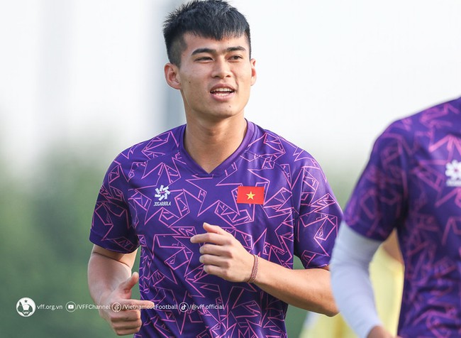 U23 Việt Nam thảnh thơi chờ đấu Uzbekistan - Ảnh 2.