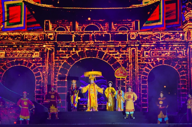 Dấu ấn của đạo diễn Phạm Hoàng Giang qua hàng loạt lễ hội văn hoá - Ảnh 2.