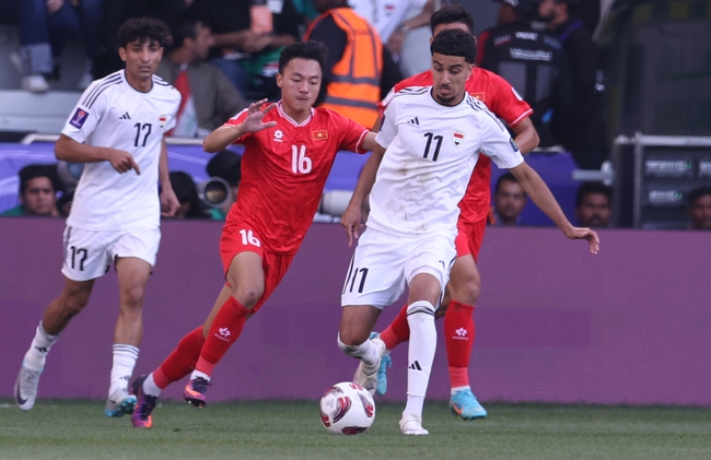 'Sao' U23 Iraq đe dọa hàng thủ U23 Việt Nam - Ảnh 2.