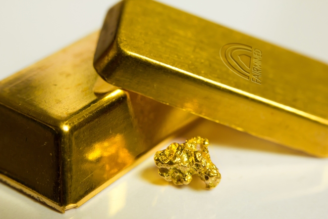 Giá vàng lần đầu tiên vượt ngưỡng 2.300 USD/ounce - Ảnh 1.