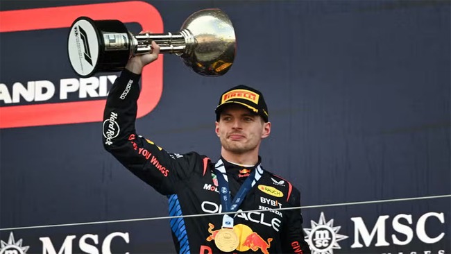 Verstappen tỏa sáng trở lại, Red Bull không có đối thủ ở Grand Prix Nhật Bản - Ảnh 2.