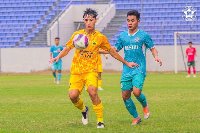 Tin nóng bóng đá Việt 8/4: HLV Hoàng Anh Tuấn 'đau đầu' vì U23 Việt Nam, Văn Hậu tiết lộ thời điểm trở lại - Ảnh 4.