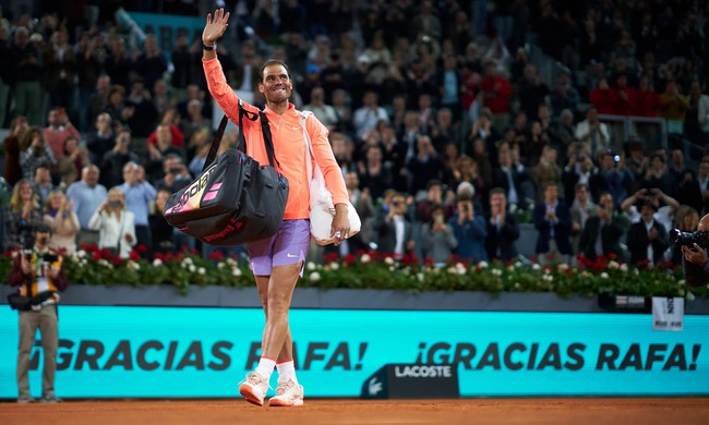 Nadal tạm biệt Madrid Master, được ban tổ chức giải tri ân đầy cảm xúc - Ảnh 2.