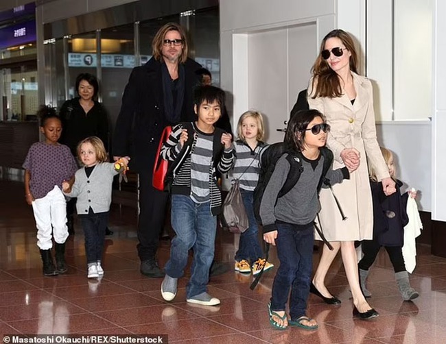 Cựu vệ sĩ 'tố' Angelina Jolie phá hoại mối quan hệ giữa các con với Brad Pitt - Ảnh 2.