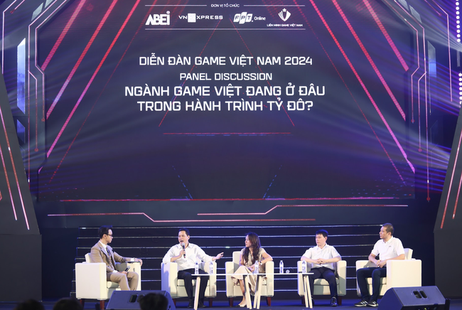 Hàng vạn người tham dự Ngày hội Game Việt Nam 2024 - Ảnh 2.