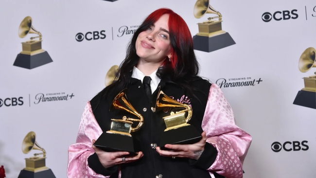 Billie Eilish ra mắt hoành tráng album mới - Ảnh 1.