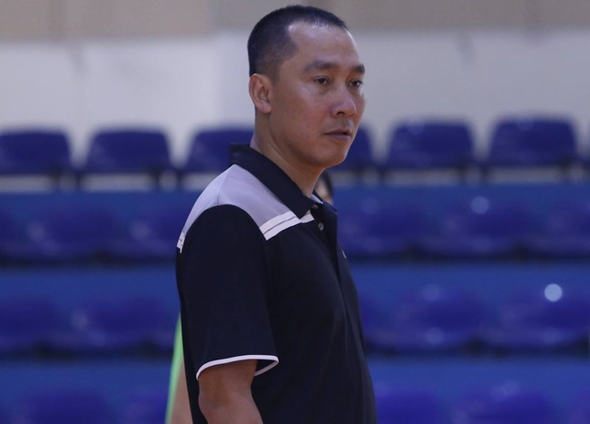 HLV Tuấn Kiệt đối mặt với nỗi lo về lực lượng của tuyển bóng chuyền nữ Việt Nam trước thềm AVC Challenge Cup 2024
