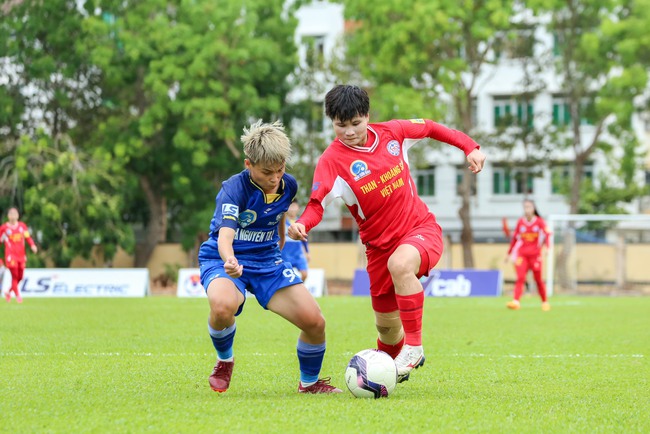 Không Huỳnh Như, giải bóng đá nữ VĐQG 2024 vẫn quyết liệt - Ảnh 2.