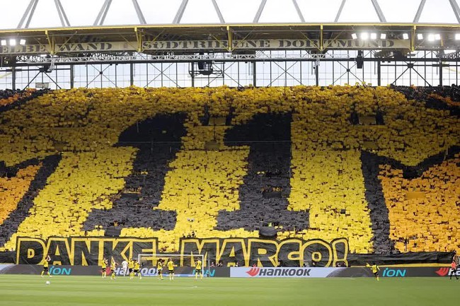 Marco Reus tặng 'quà đặc biệt' cho 80.000 CĐV trong ngày chia tay Dortmund - Ảnh 2.