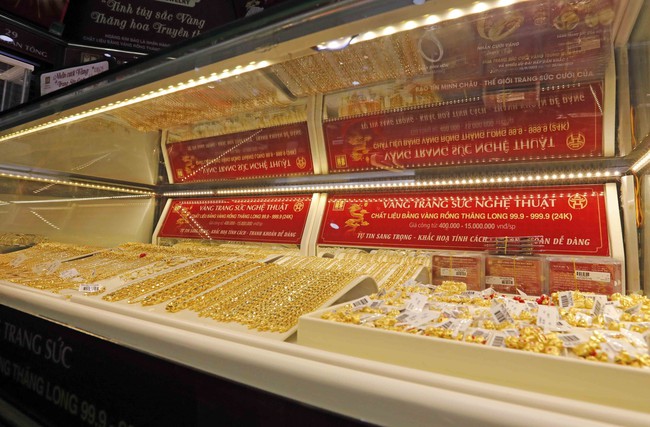 Thị trường vàng, tỷ giá - Bài cuối: Kìm đà tăng - Ảnh 1. Thị trường vàng, tỷ giá - Bài cuối: Kìm đà tăng - Ảnh 1.