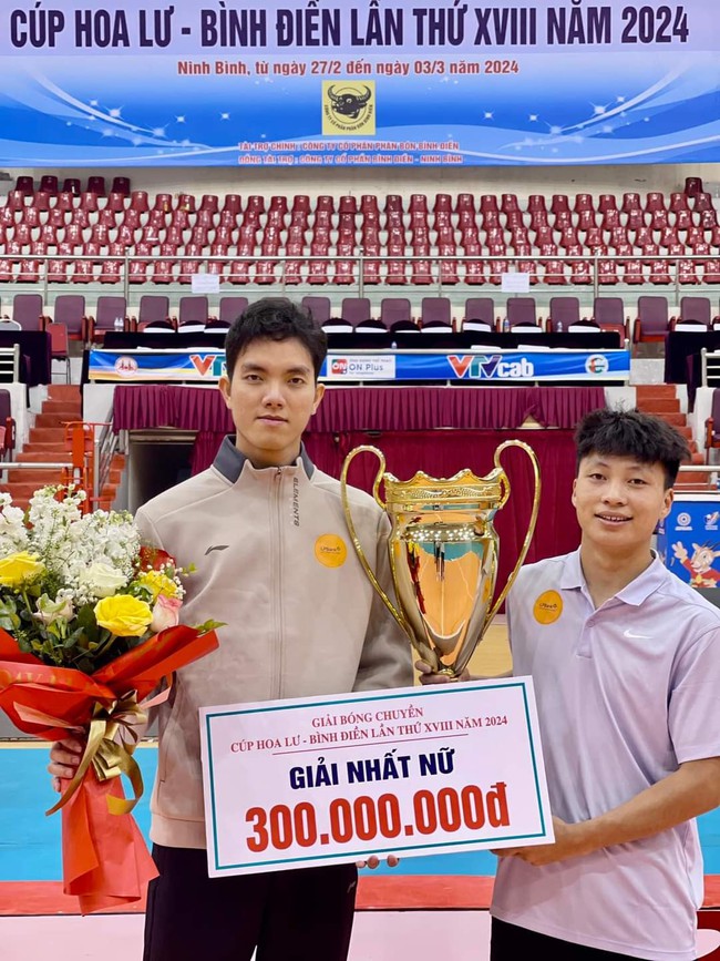 ‘Hiện tượng bóng chuyền’ Việt Nam 18 tuổi nhận vinh dự ở giải đấu lớn, ghi điểm nhiều hơn sao Thái Lan, được so sánh với Bích Tuyền - Ảnh 3.