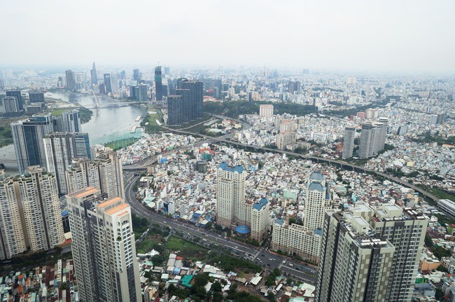 Thưởng thức 'Phở chọc trời' trên tòa nhà cao nhất Việt Nam - Ảnh 9.