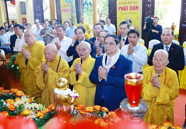Thủ tướng Phạm Minh Chính chúc mừng Đại lễ Phật đản Phật lịch 2568 - Ảnh 4.