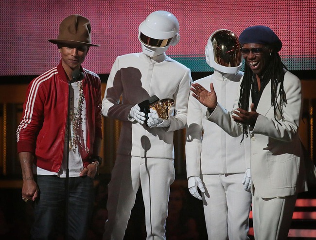 Ca khúc 'Get Lucky' của Daft Punk: Tình người của những chú robot - Ảnh 4.