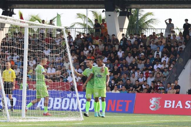 Cựu thủ môn Hà Nội FC rực sáng trong trận tranh Siêu Cúp bóng đá 7 người Quốc gia Bia Saigon Cup 2024 - Ảnh 2.