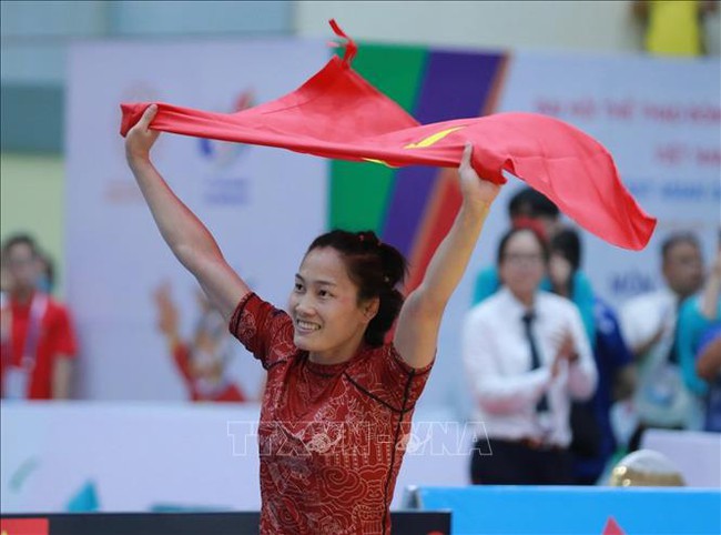 Nữ võ sĩ Việt Nam xuất sắc giành HCV ở giải vô địch jujitsu châu Á, xếp trên VĐV của Thái Lan và Ấn Độ - Ảnh 2.