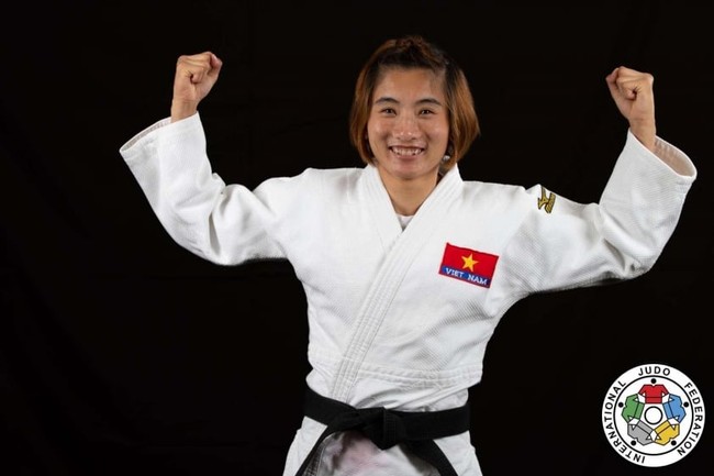 Tin nóng thể thao tối 6/5: Nữ võ sĩ Việt Nam lọt top 100 thế giới, tiến gần vé dự Olympic Paris - Ảnh 2.