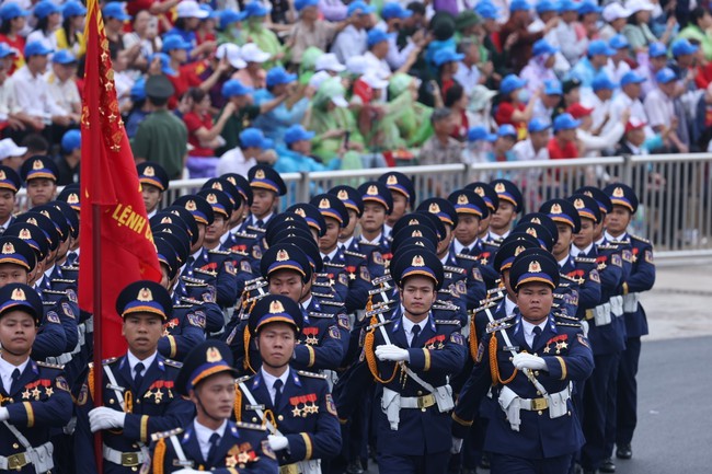 Lễ kỷ niệm 70 năm Chiến thắng Điện Biên Phủ được cử hành trang trọng - Ảnh 6.