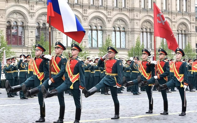 Kỷ niệm chiến thắng phát xít: LB Nga tôn vinh niềm tự hào trong Ngày Chiến thắng - Ảnh 1.