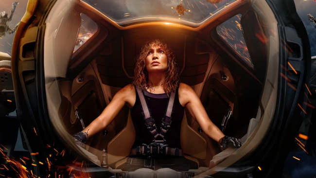Phim &quot;Atlas&quot; của Jennifer Lopez dẫn đầu Netflix toàn cầu - Ảnh 1.