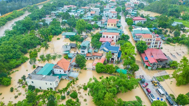 Quảng Ninh khẩn trương khắc phục hậu quả mưa lũ - Ảnh 2.