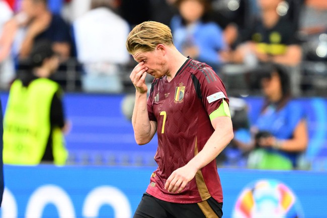 De Bruyne 'sôi máu' sau thất bại của tuyển Bỉ, thừa nhận cảm thấy xấu hổ tại EURO 2024 - Ảnh 1.