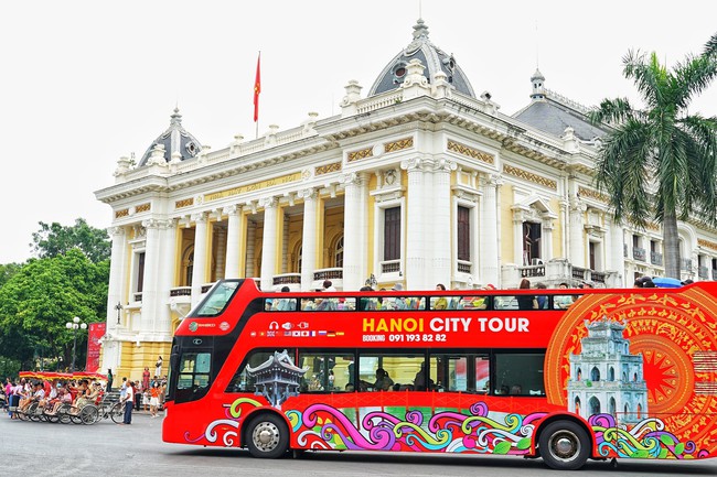 Sắp có tuyến buýt city tour 04 đi Bát Tràng - Ảnh 1.