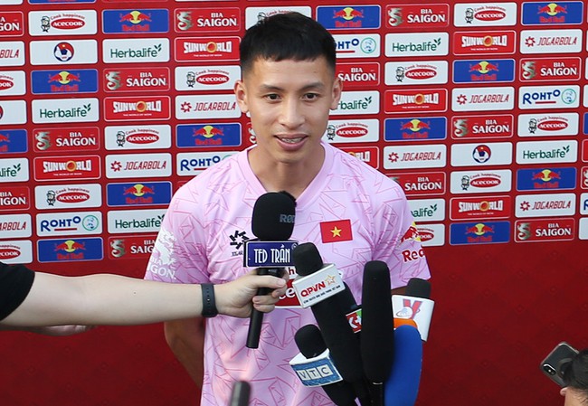 Tin nóng Thể thao tối 3/6: HLV Tuấn Kiệt lên tiếng về hot girl bóng chuyền xuất sắc từng bị gạt khỏi tuyển Việt Nam - Ảnh 4.