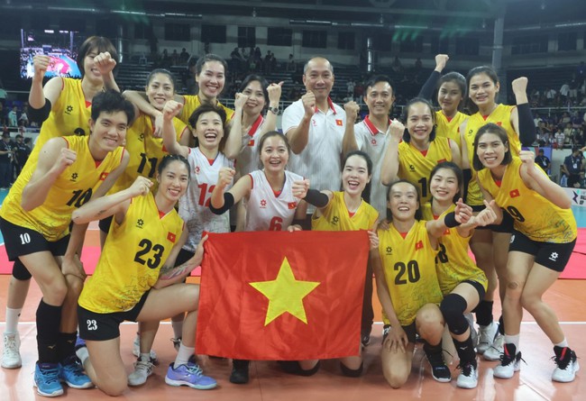 Tin nóng thể thao sáng 3/6: HLV châu Âu khen chức vô địch của thầy trò HLV Tuấn Kiệt, lý do U19 Việt Nam được mời sang Trung Quốc - Ảnh 2.