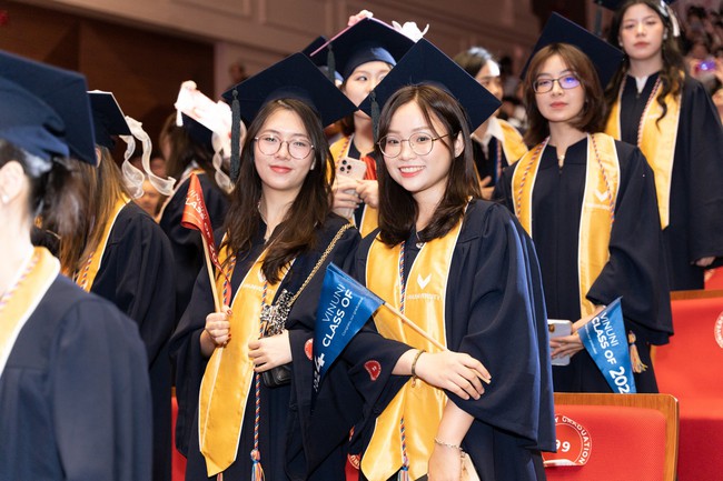 Trường Đại học VinUni công nhận tốt nghiệp niên khóa đầu tiên - Ảnh 7.
