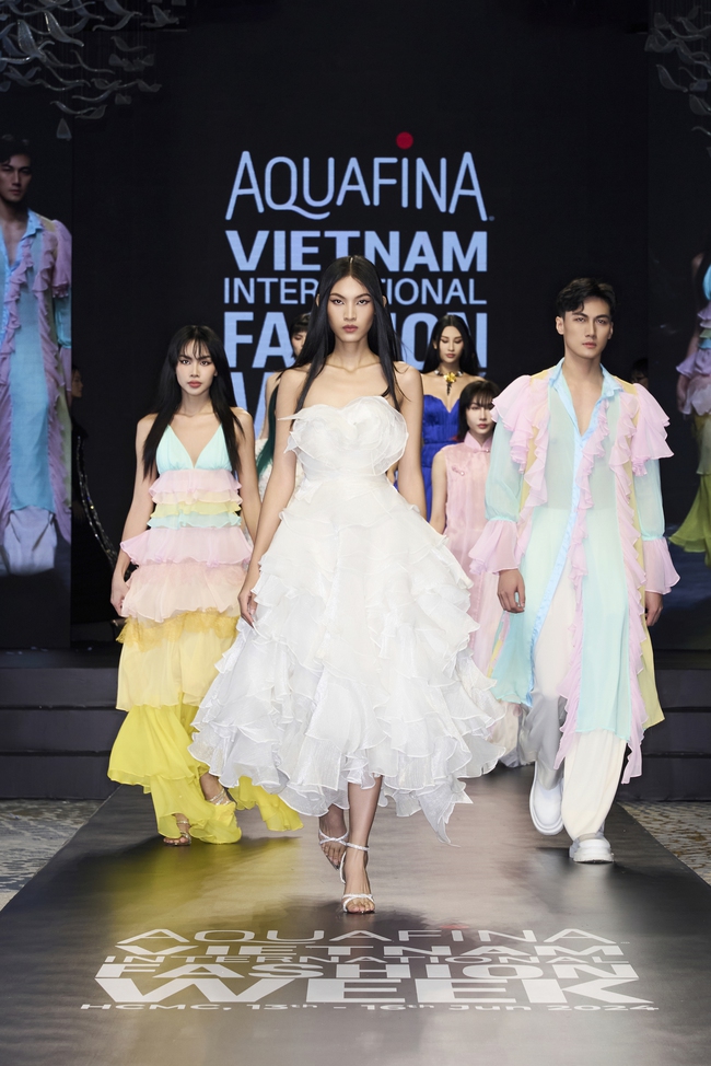 16 nhà thiết kế tham dự Tuần lễ Thời trang Quốc tế Việt Nam 2024 - Ảnh 2.
