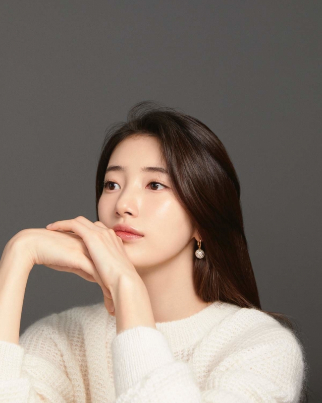 Bae Suzy: 'Làm diễn viên hạnh phúc hơn làm idol' - Ảnh 4.