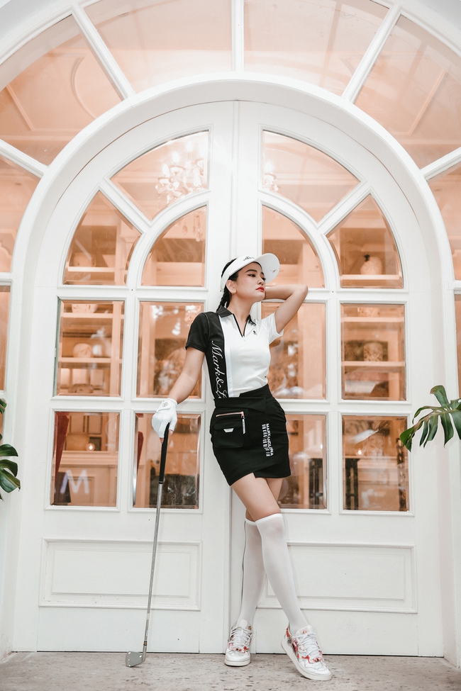 Diễn viên Thuý Hằng tái xuất làm MC và người mẫu, khoe dáng cực chuẩn ở tuổi 42 sau vụ tai nạn - Ảnh 5.
