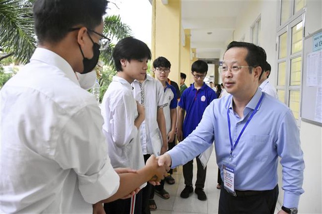Kỳ thi tuyển sinh lớp 10 tại Hà Nội: Nghiêm túc, an toàn và nhân văn - Ảnh 1.