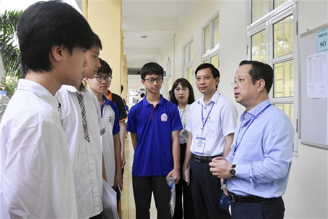 Kỳ thi tuyển sinh lớp 10 tại Hà Nội: Nghiêm túc, an toàn và nhân văn - Ảnh 3.