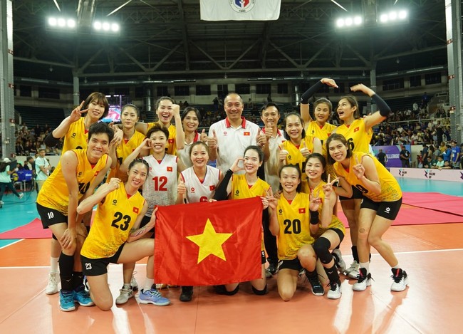 Tuyển bóng chuyền nữ Việt Nam vô địch AVC Challenge Cup 2024