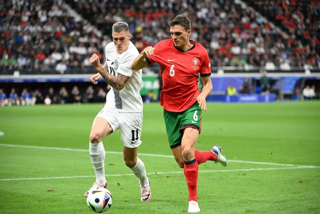 TRỰC TIẾP bóng đá Bồ Đào Nha vs Slovenia: Chiến thắng siêu kịch tính - Ảnh 10.