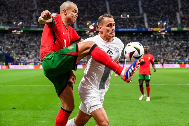TRỰC TIẾP bóng đá Bồ Đào Nha vs Slovenia: Chiến thắng siêu kịch tính - Ảnh 16.