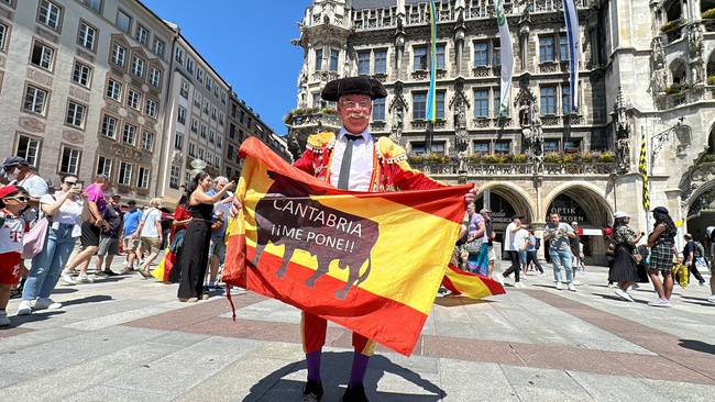 EURO trên từng cây số: Trong điệu vũ “chết chóc” của các matador - Ảnh 4.