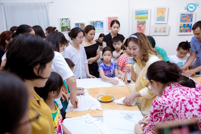 Khoảnh khắc đáng nhớ tại buổi trưng bày tranh thiếu nhi &quot;Nơi trú ẩn&quot; - Ảnh 5.