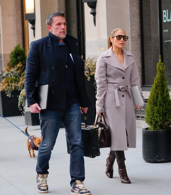 Jennifer Lopez always creates drama, leading to tension in her marriage with Ben Affleck - Photo 1.