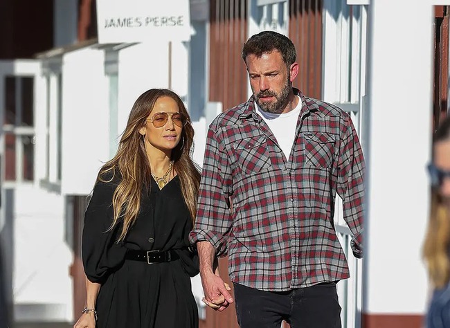 Jennifer Lopez always creates drama, leading to tension in her marriage with Ben Affleck - Photo 6.