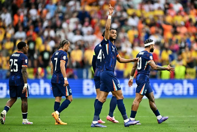TRỰC TIẾP bóng đá Romania vs Hà Lan (23h00 hôm nay): Gakpo mở tỷ số - Ảnh 9.