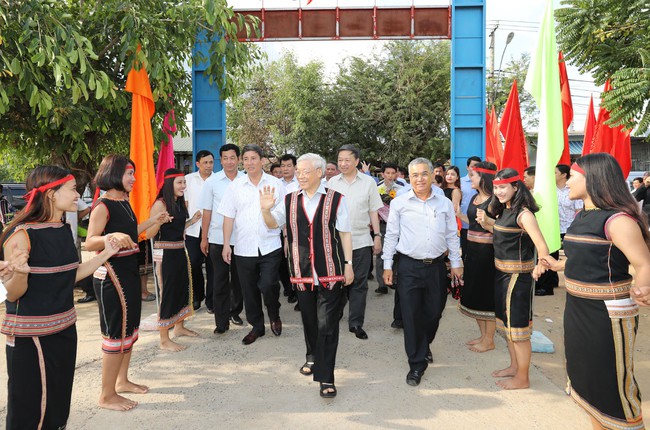 Tổng Bí thư Nguyễn Phú Trọng trong trái tim đồng bào Tây Nguyên - Bài 2: Hiện thực hóa những lời căn dặn - Ảnh 1.