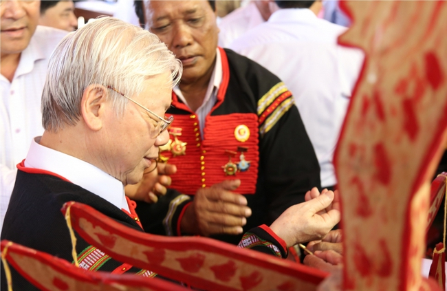 Tổng Bí thư Nguyễn Phú Trọng trong trái tim đồng bào Tây Nguyên - Bài cuối: Vững niềm tin theo Đảng - Ảnh 2.