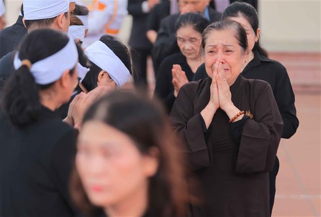 Nỗi buồn thương tiếc Tổng Bí thư bao trùm thôn Lại Đà - Ảnh 15.